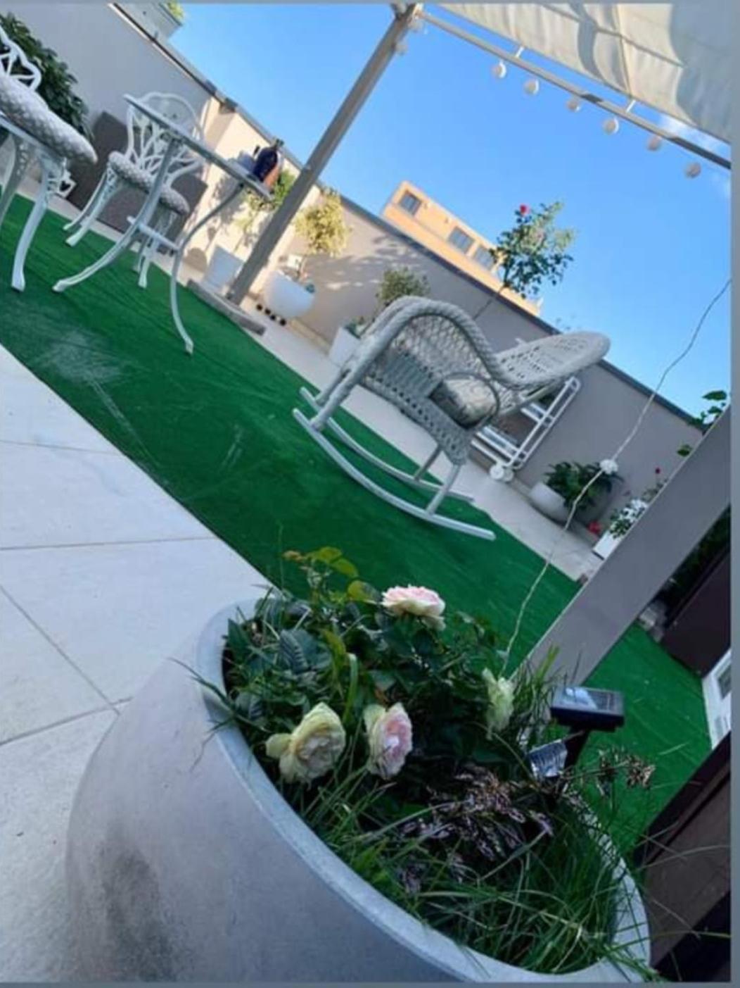 Sibiu Bach Penthouse Apartment Bagian luar foto